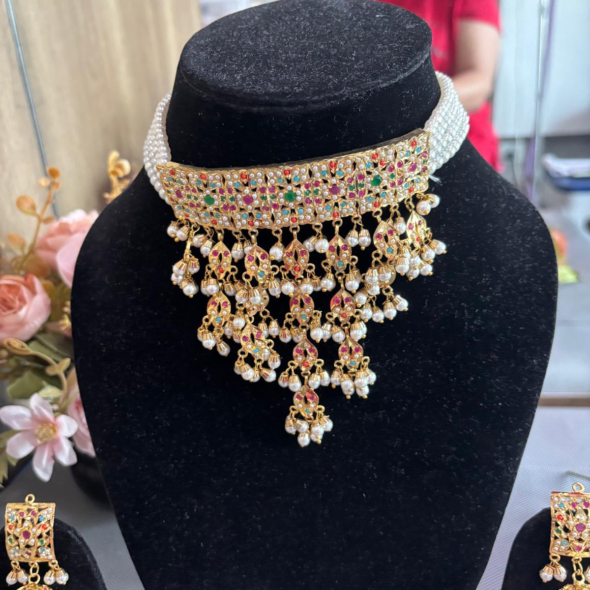 jadau necklace set with pearl drops and jhaalar
