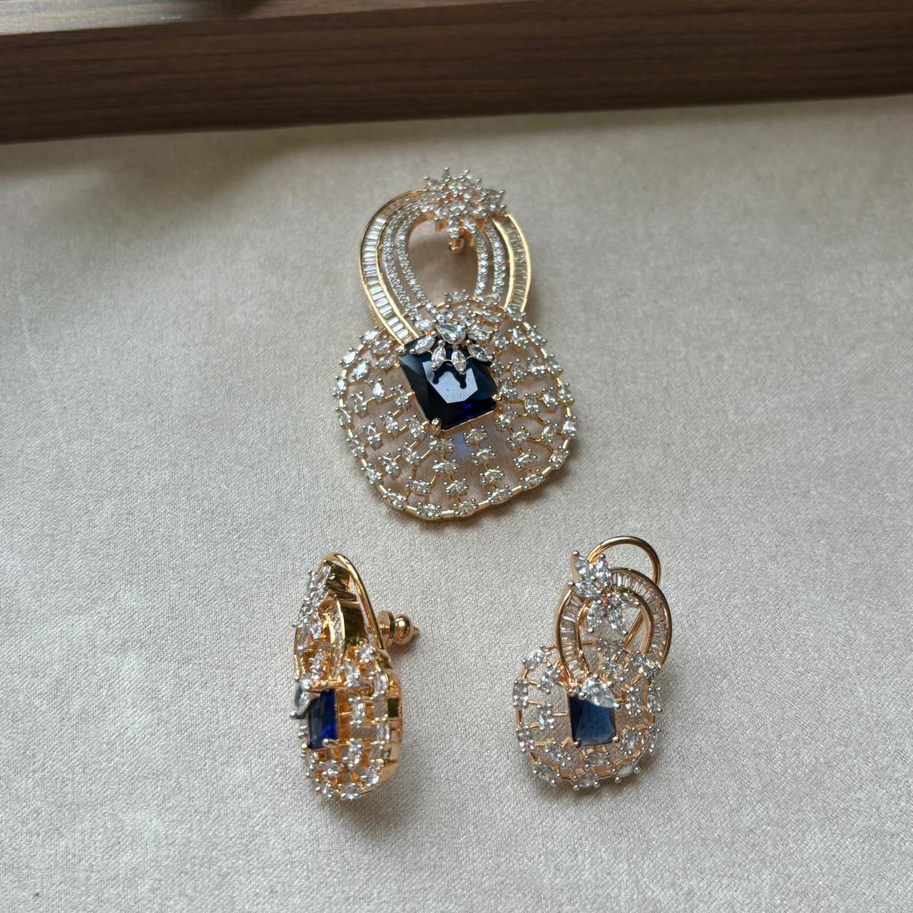 luxury like fine jewellery blue stone and american diamond gold pendant set
