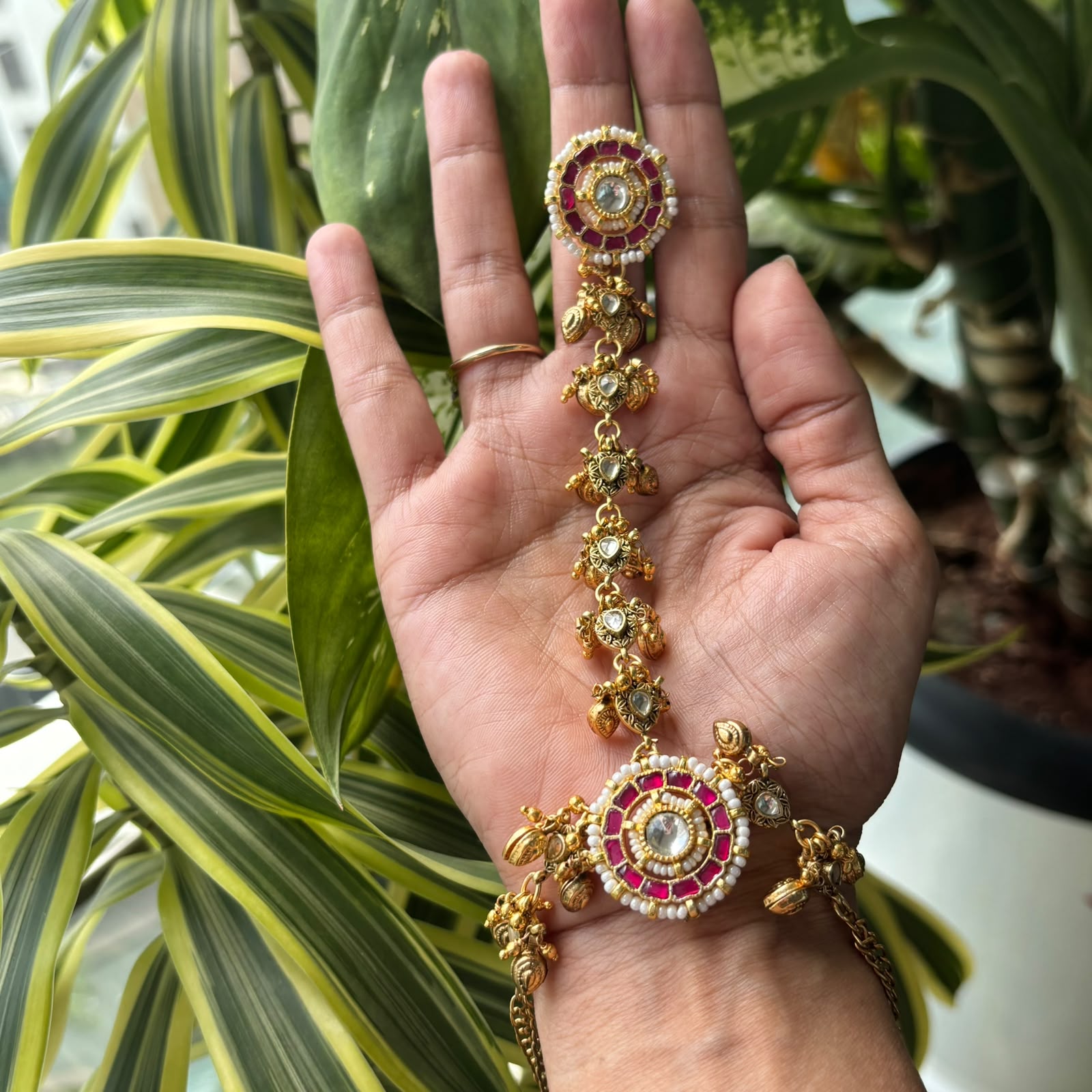 hand harness for both hands with polki and pearl in gold