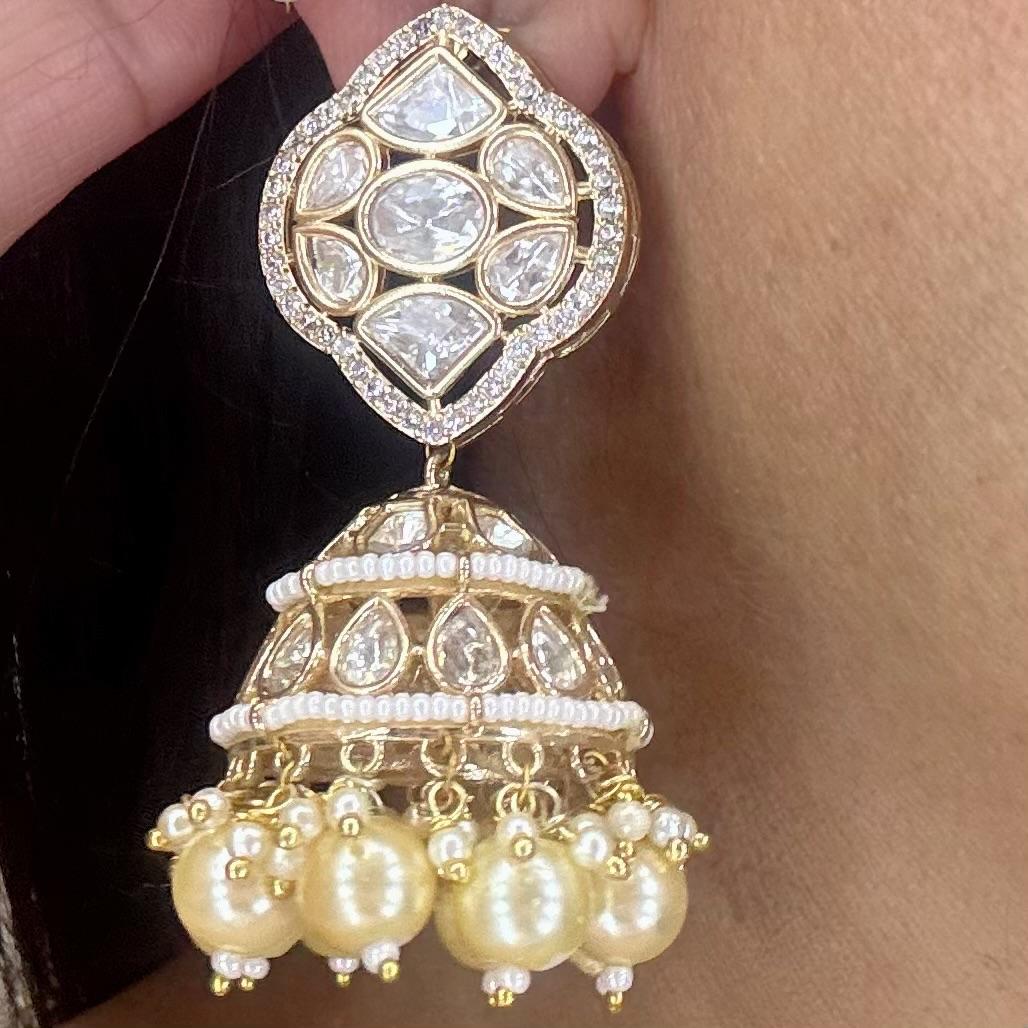  luxurius kundan and pearl Jhumkas earrings in gold plating
